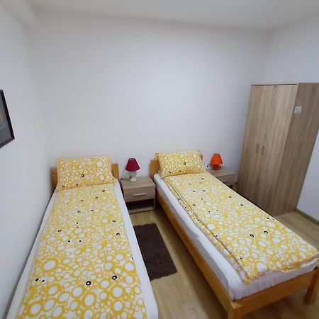 Sobe Ana Apartment Sombor Exterior photo