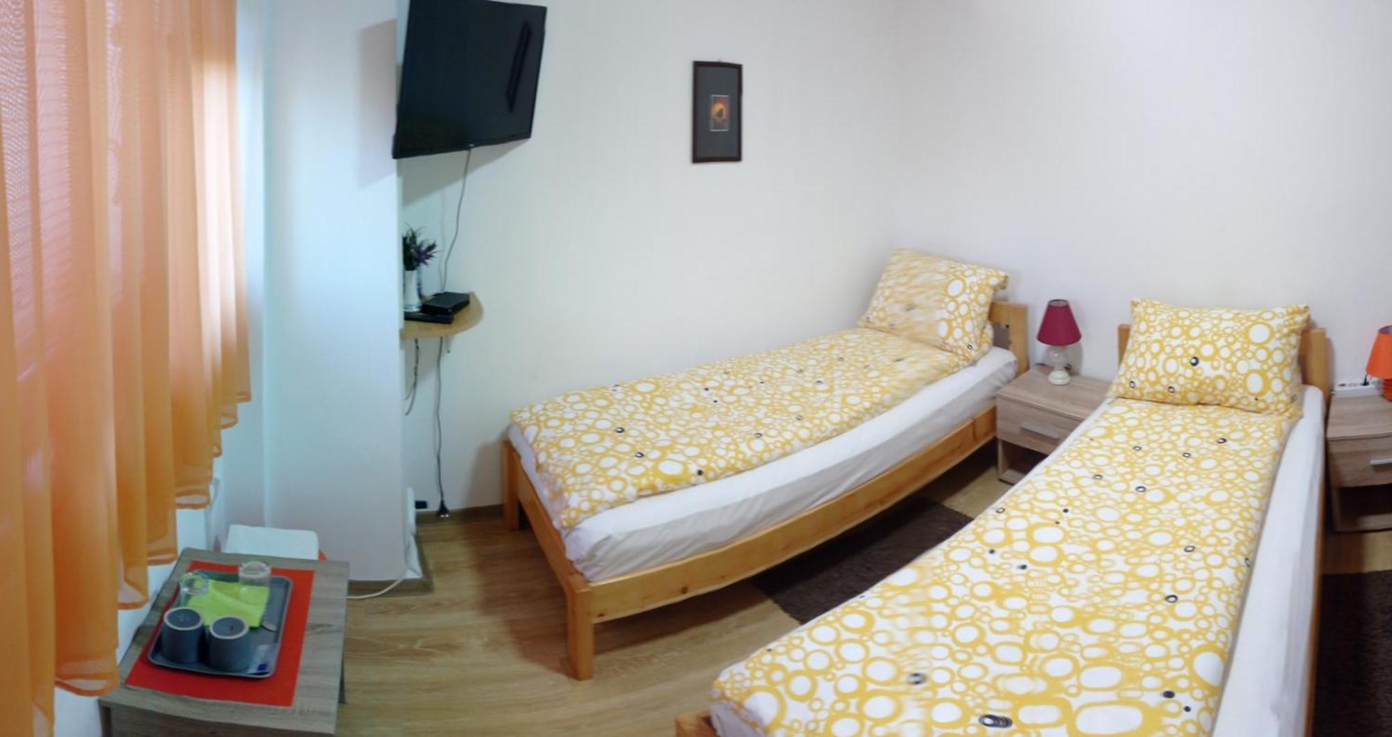 Sobe Ana Apartment Sombor Exterior photo