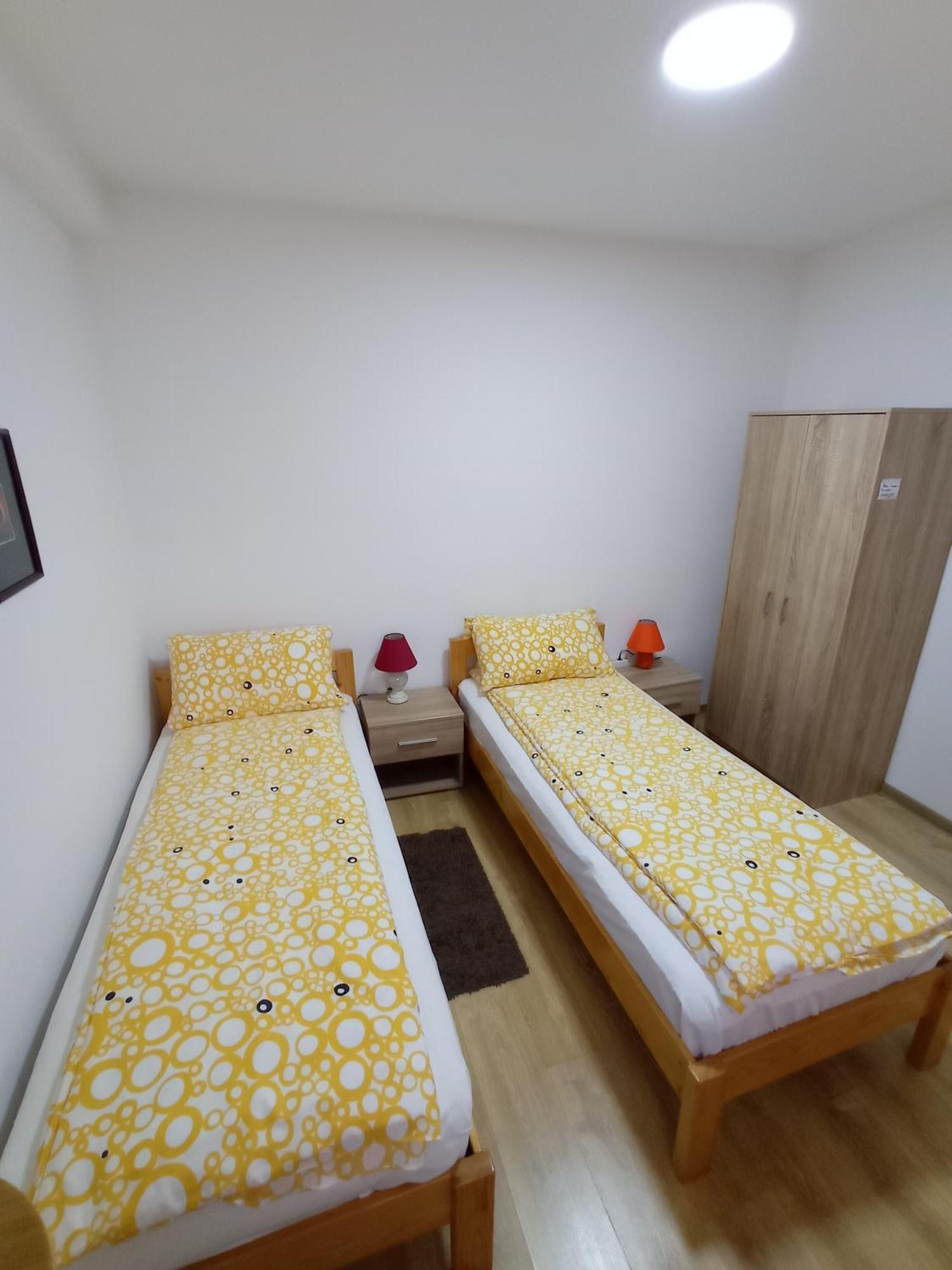 Sobe Ana Apartment Sombor Exterior photo